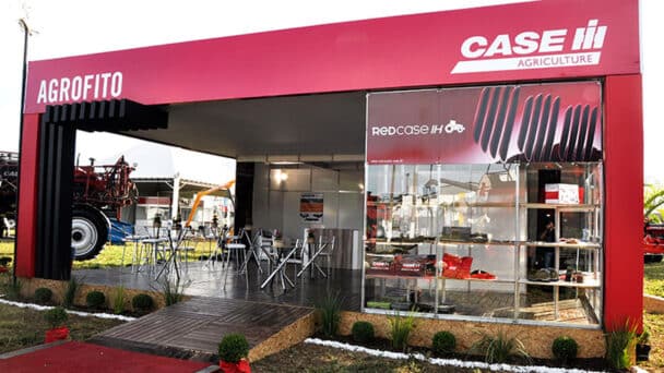 Estande da Agrofito Case IH montado pela LX BR na Primavera Farm Show 2015, em Primavera do Leste (MT)
