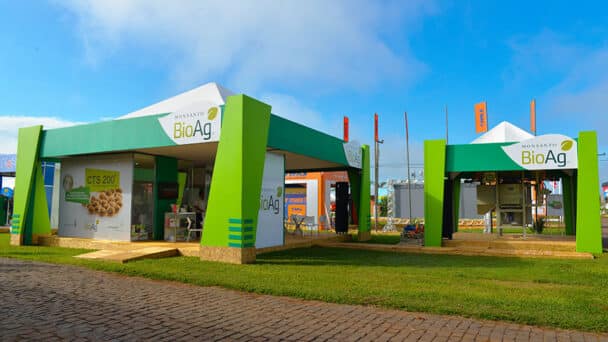 Estande da Monsanto BioAg na Tecnoshow Comigo 2015, montado pela LX BR em Rio Verde-GO