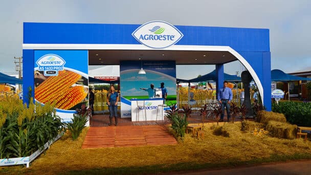 Estande da Agroeste montado pela LX BR na Tecnoshow Comigo 2015, em Rio Verde-GO