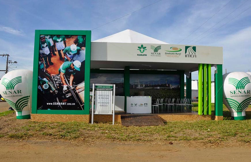 Estande do SENAR na Primavera Farm Show 2015, em Primavera do Leste-MT, montado pela LX BR