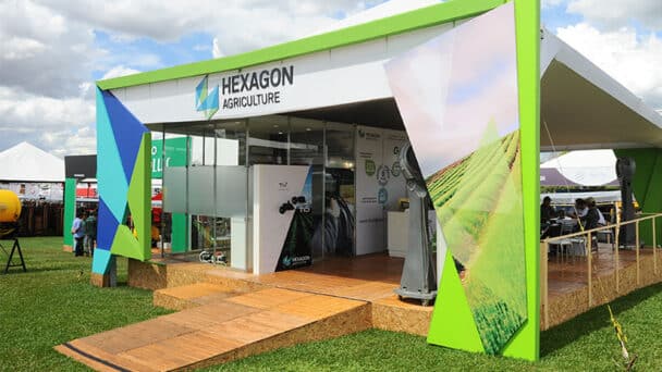 Estande da Hexagon montado pela LX BR no Show Rural 2016, em Cascavel-PR