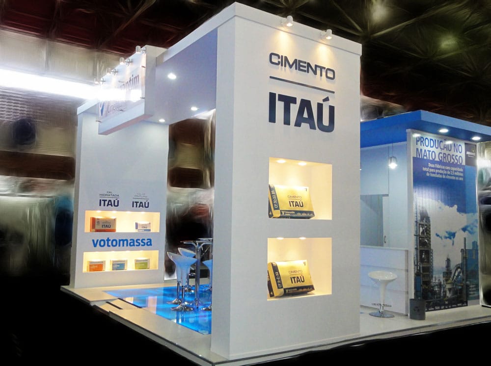 Estande da Votorantim (Cimentos Itaú) montado pela LX BR na feira Edificar, em Cuiabá-MT